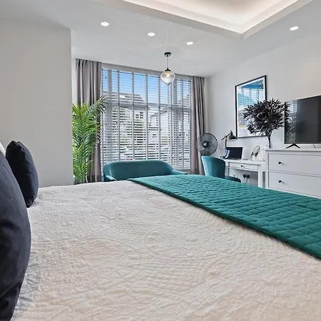 Апартаменти Flat B